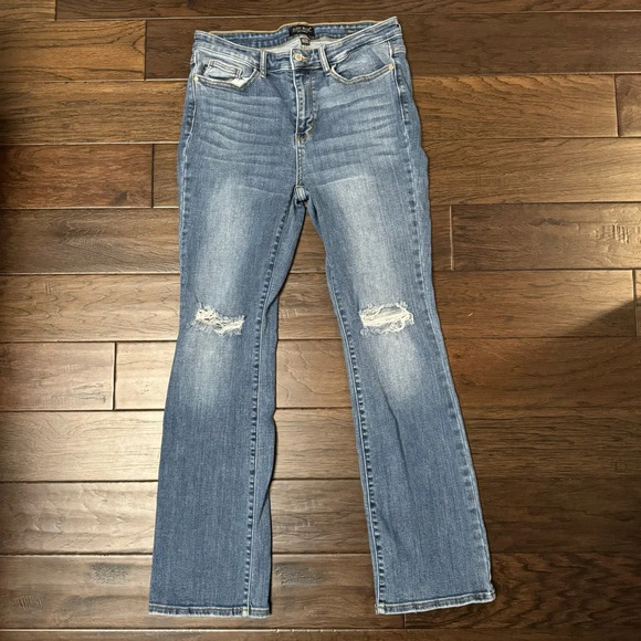 Judy Blue Midrise Distressed Bootcut Jeans - Size 15 - Picture 2 of 14